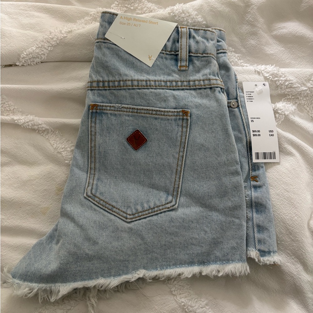 ABrand High Relaxed Short, Size 25